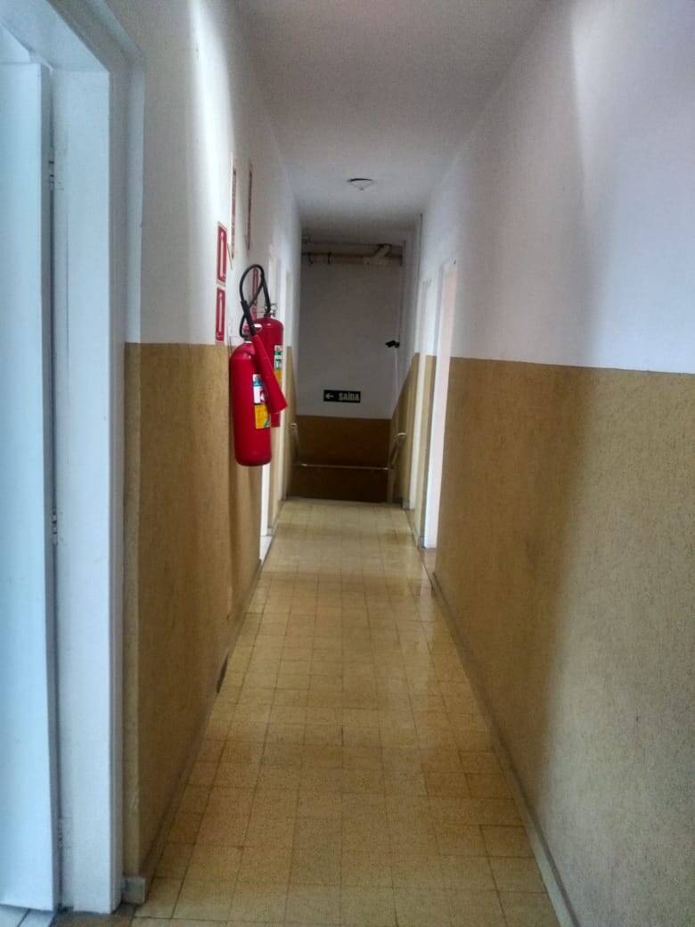 Prédio Inteiro à venda, 300m² - Foto 8