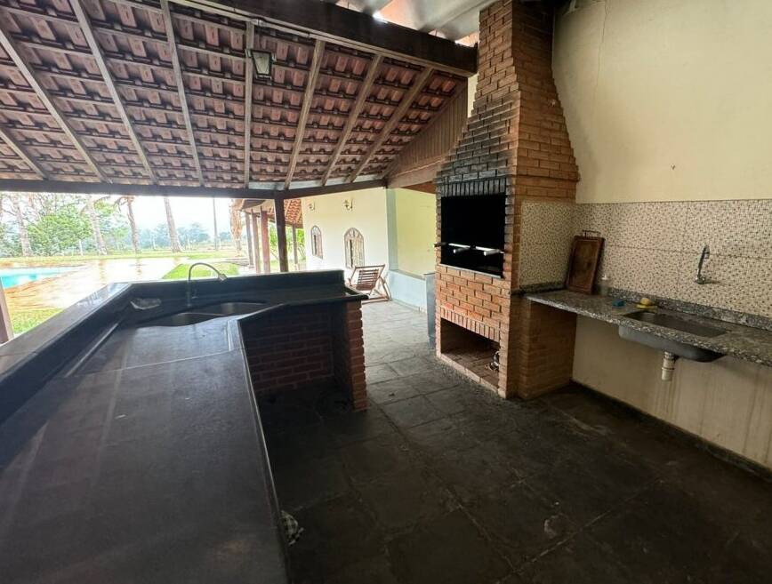 Chácara à venda com 6 quartos, 72000m² - Foto 22