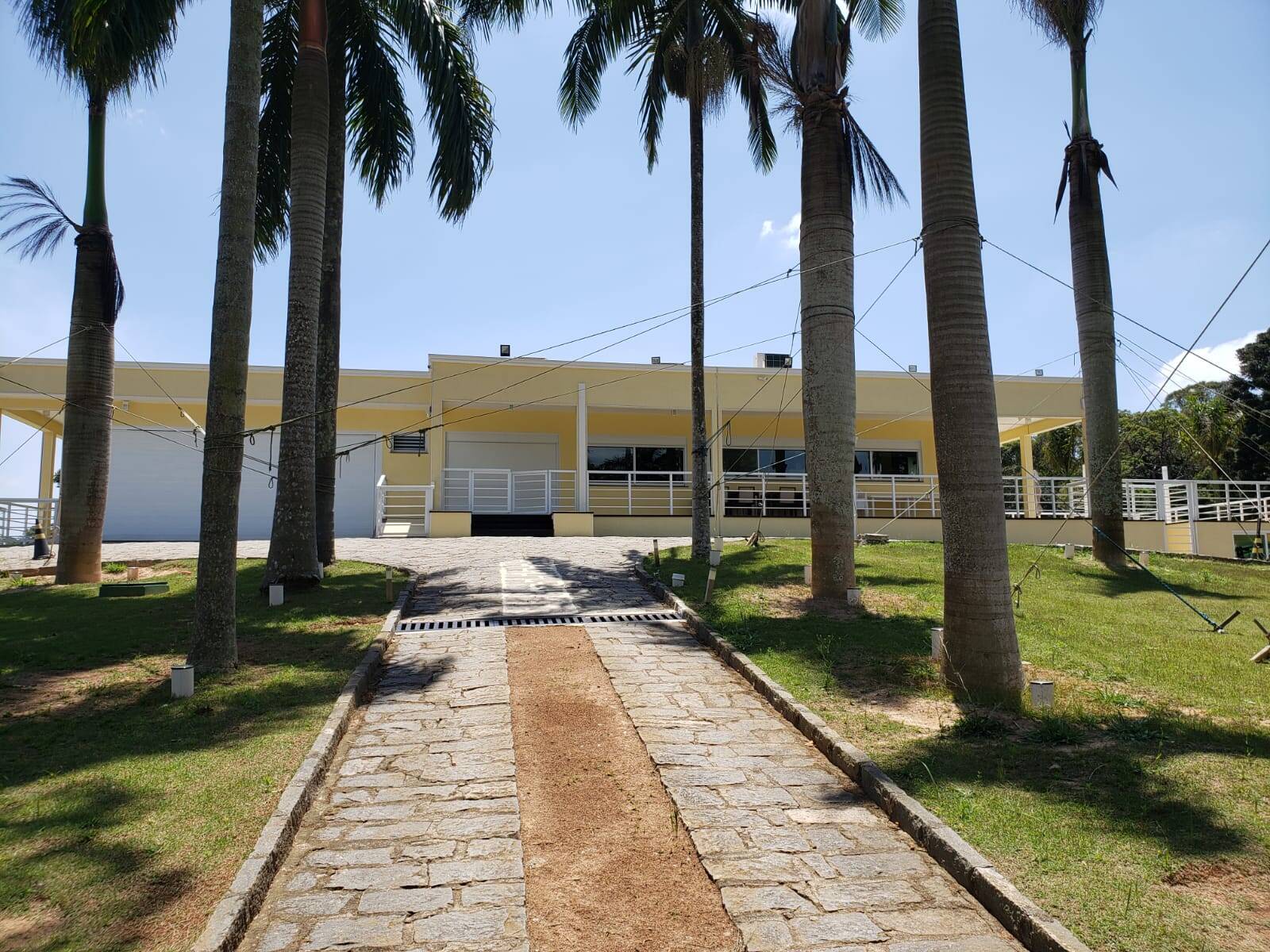 Chácara à venda e aluguel com 4 quartos, 5000m² - Foto 11