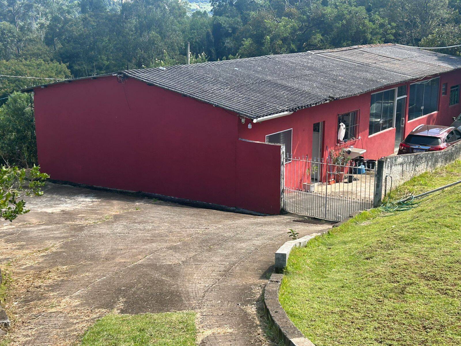Sítio, 2 quartos, 2500 m² - Foto 1