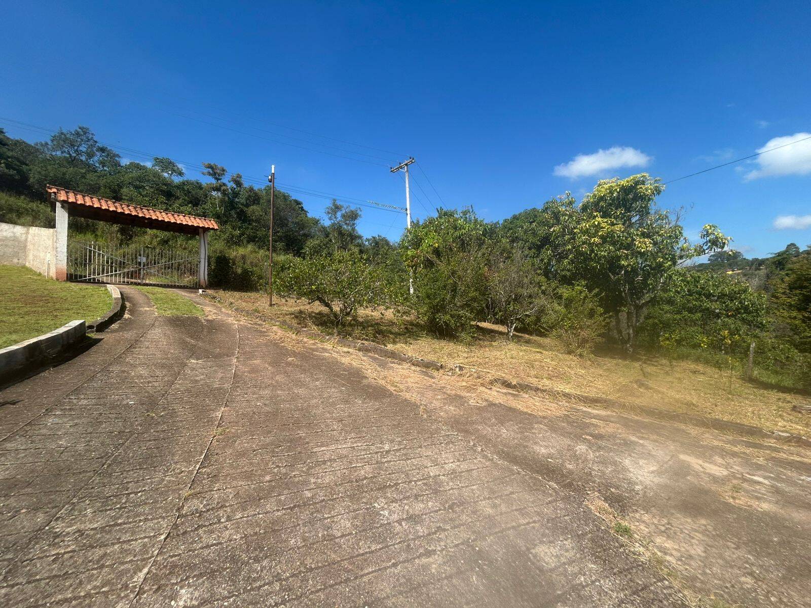 Sítio, 2 quartos, 2500 m² - Foto 14