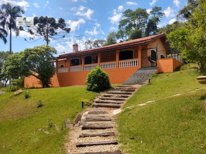 Chácara à venda com 3 quartos, 24000m² - Foto 1