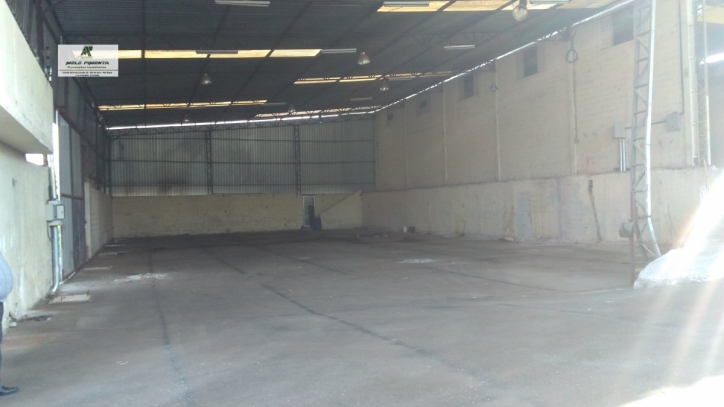 Sala-Conjunto, 2500 m² - Foto 1