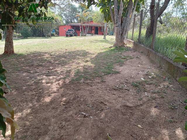 Casa para Venda em Ibiúna - 5